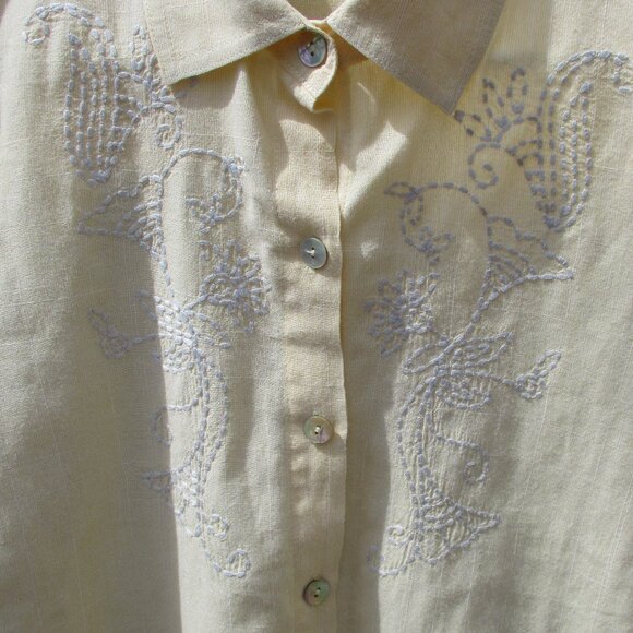 NOMADIC TRADERS Embroidered Long Sleeve Shirt Pastel Yellow Blouse Size M - Picture 2 of 9